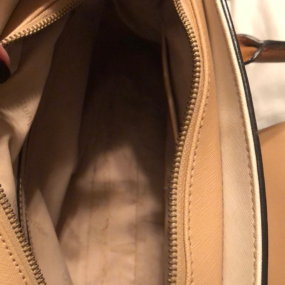 Calvin Klein good condition purse and wallet set - Picture 3 of 4